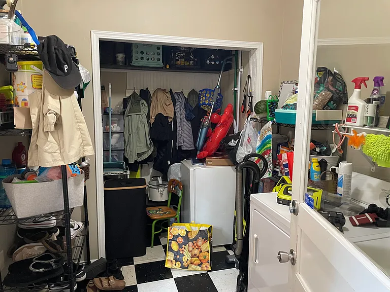 809 Livingston Ave NE #A — Photo 3