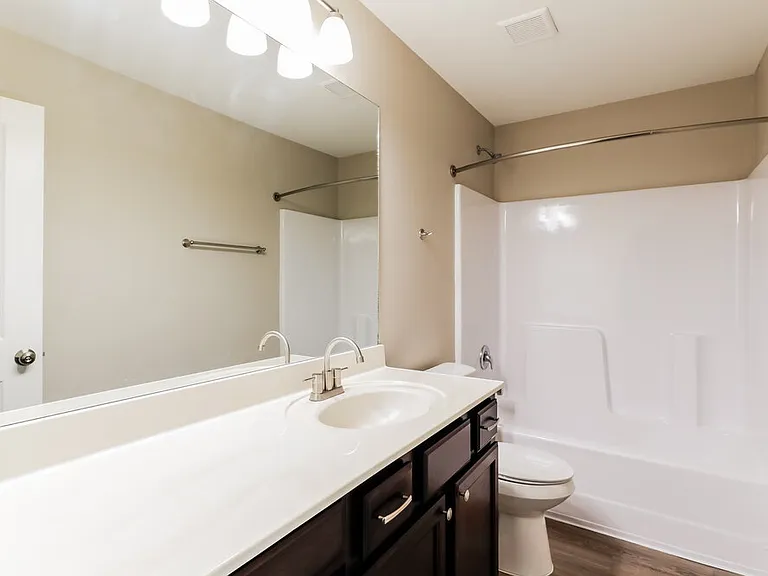 422 Renown Ct — Photo 16
