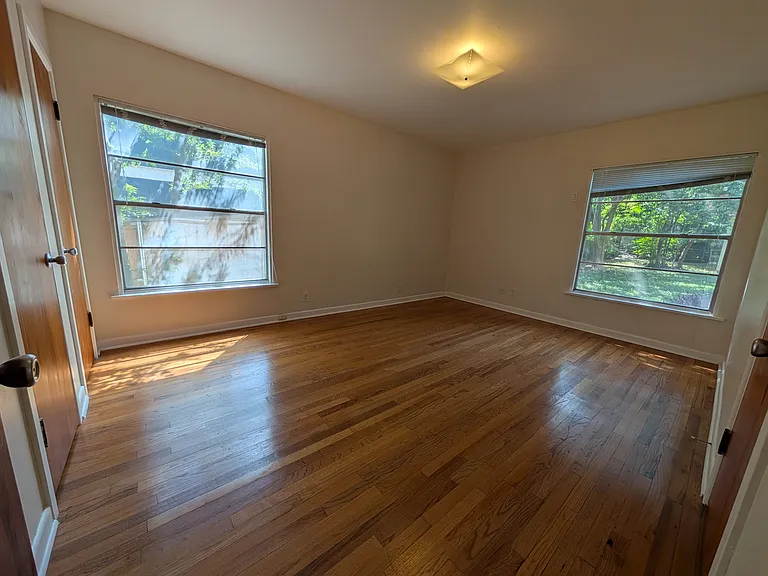 Rear bedroom