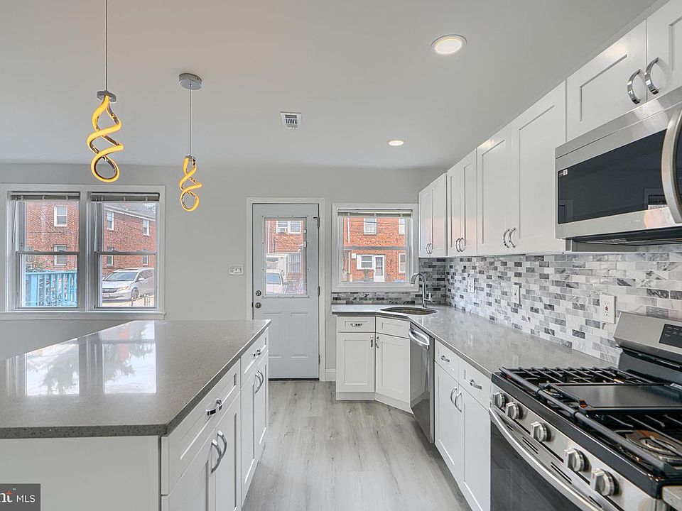 1st image of 2225 Dukeland St