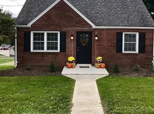 1070 Clay Pike, Irwin, PA 15642