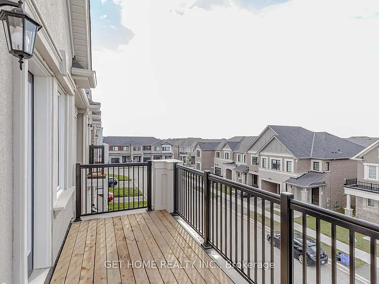 1909 Thames Cir — Photo 36