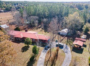 2522 Lake Silver Rd, Crestview, FL 32536