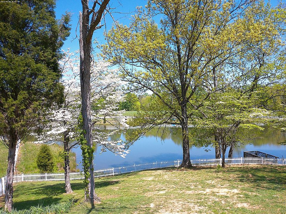3 acre stocked lake