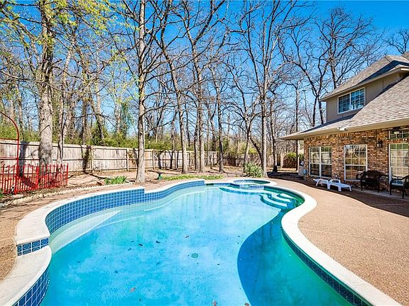 5th image of 3609 Antler Cir