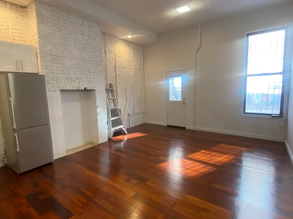 69 Central image 1 of 10