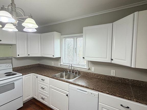 2nd image of 1634 Ella T Grasso Blvd