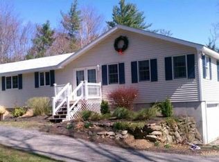 126 Maple Ave, Atkinson, NH 03811