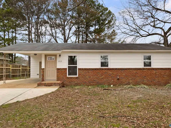 1519 Phillips Ave SW, Decatur, AL 35601