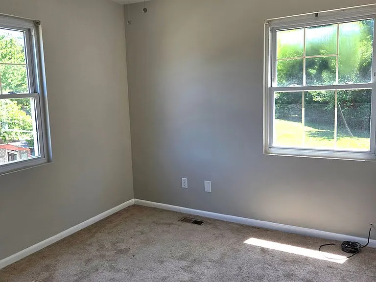 1315 River Birch Run S — Photo 14