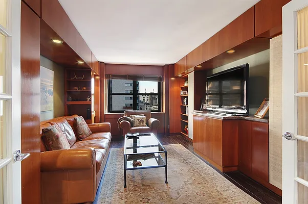 Sold by Corcoran | media 5