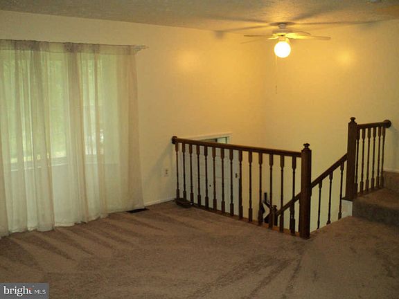 3rd image of 374 Cool Breeze Ct