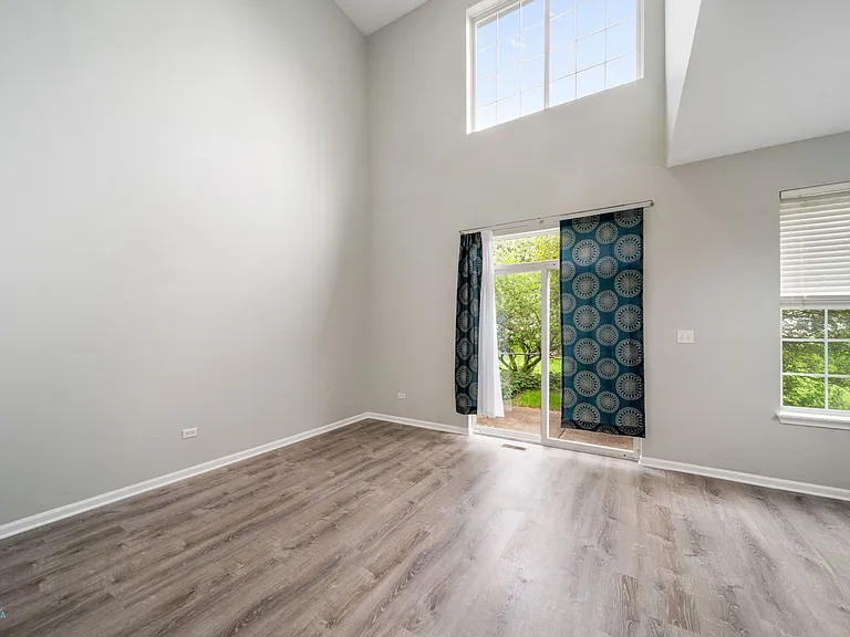 2926 Gypsum Cir — Photo 7