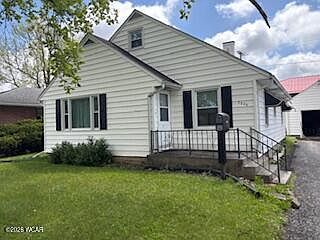 1st image of 2325 Baywood Dr