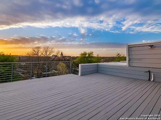 159 Davis Ct #102 — Photo 30