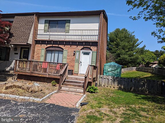 2nd image of 4800 Sugar Plum Ct
