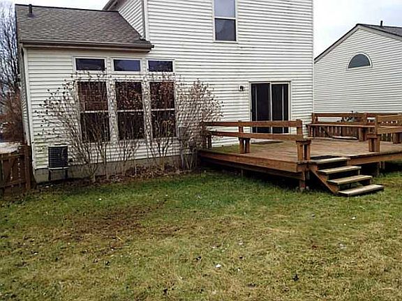 3rd image of 1972 Queens Meadow Ln