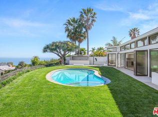 16900 Enchanted Pl, Pacific Palisades, CA 90272
