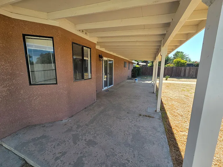 1551 La Vida Ct — Photo 16
