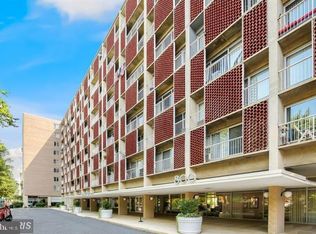 800 4th St SW APT S113, Washington, DC 20024