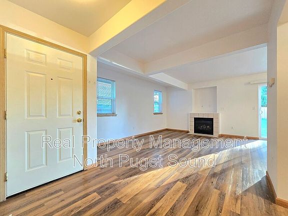 3rd image of 5328 138th St NE #B