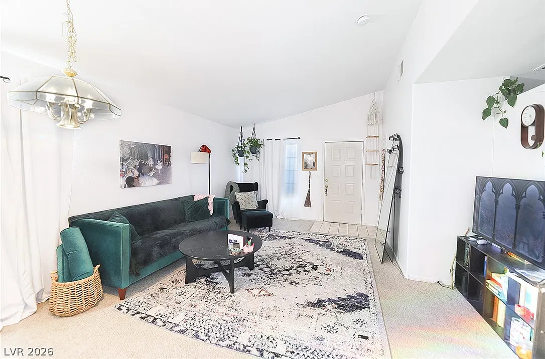 2 bed, 2.0 bath, 1376 sqft, $1,650 — Photo 4