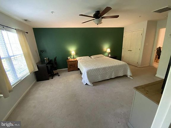 4th image of 702 Leontyne Pl