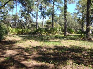 Hodgson Ave, Cedar Key, FL 32625