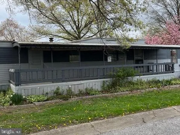 143 Pawnee Ave, Dover, PA 17315