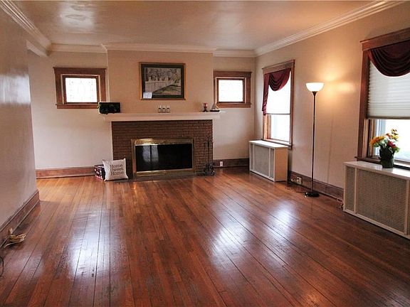 4th image of 17229 Lake Ave