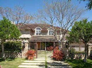 606 N Elm Dr, Beverly Hills, CA 90210