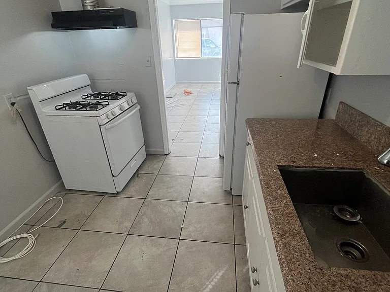 4777 Lantana Dr — Photo 2