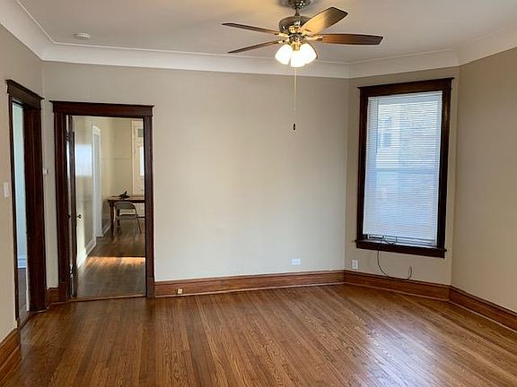 4th image of 4743 N Kenton Ave #1