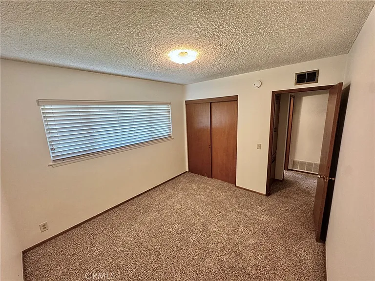 509 California Dr — Photo 21