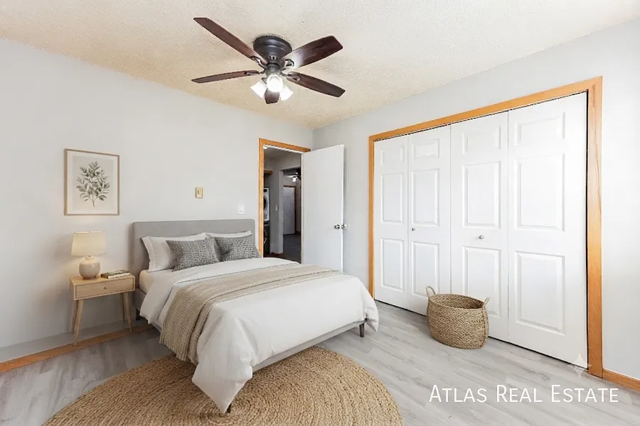 Coming soon ~ Apply today and move in this September! — Photo 4