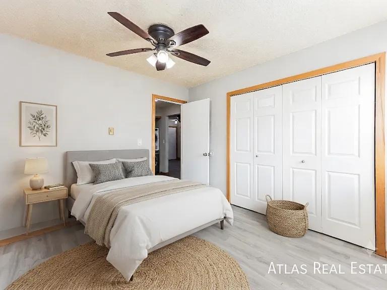 831 Bennett Ave #C — Photo 4