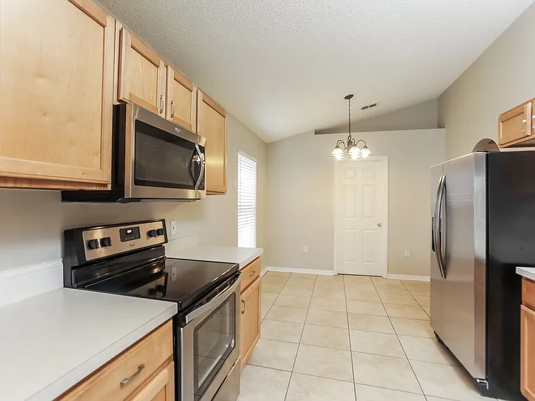 1168 Welch Hill Cir — Photo 7