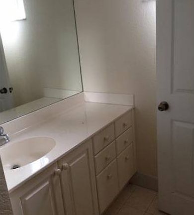 4th image of 6531 Catalina Ln
