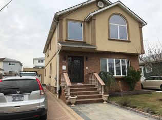 56 Mallory Ave, Staten Island, NY 10305