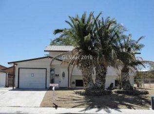 810 Palmhurst Dr, Las Vegas, NV 89145