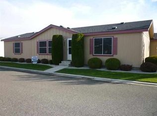 1590 Lantana Ave, Richland, WA