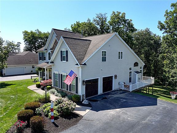 2nd image of 5031 W Ridge Run