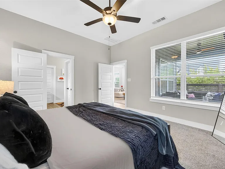18403 Vivacious Ln — Photo 17
