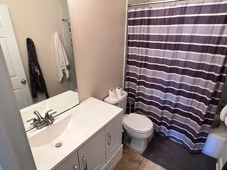 1237 Tule Dr — Photo 25