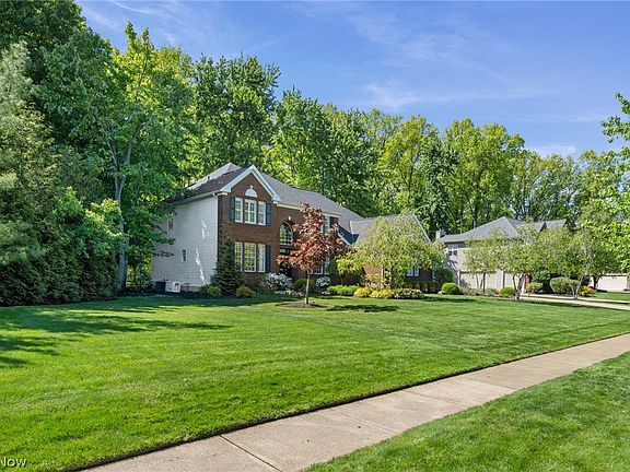 4th image of 37903 Heron Ln
