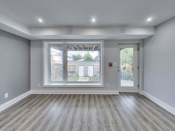 5th image of 115 Wallace Ave APT 1