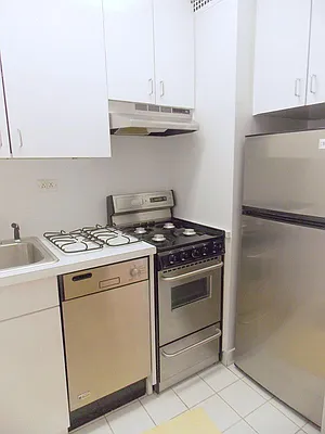 Rented by Citi Habitats | media 11