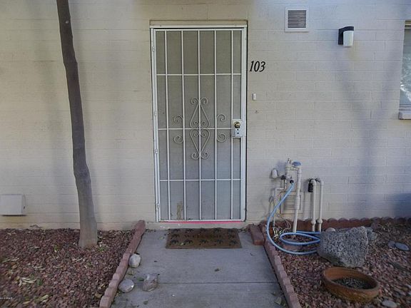 3rd image of 808 N 82nd St