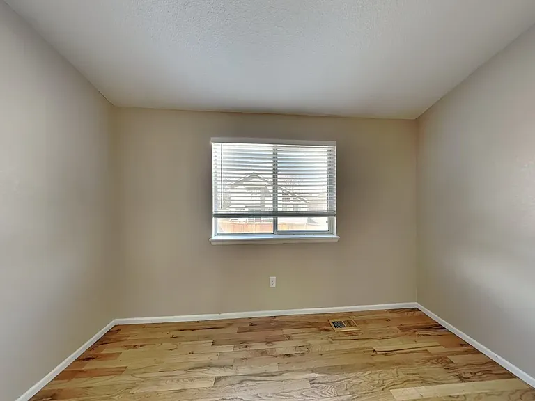 4731 N Silverlace Dr — Photo 7