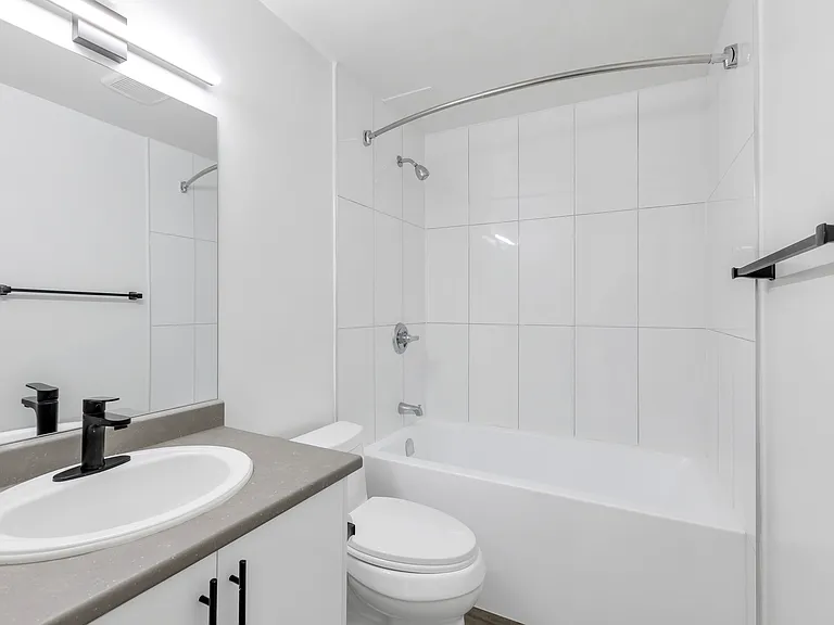 549 Dansey Ave #121 — Photo 26